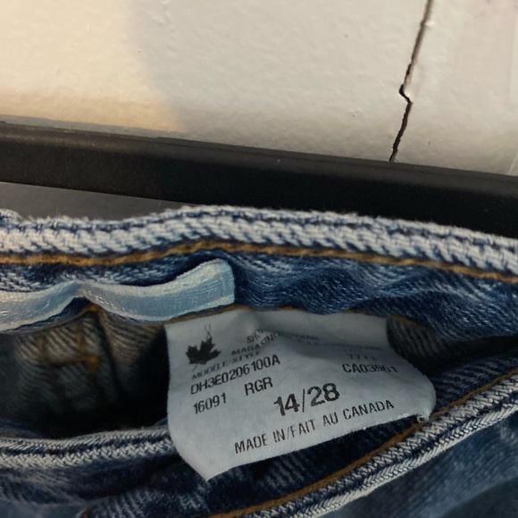 VINTAGE BLUE WASH MOM JEANS BY DENVER HAYES - Picture 3 of 3